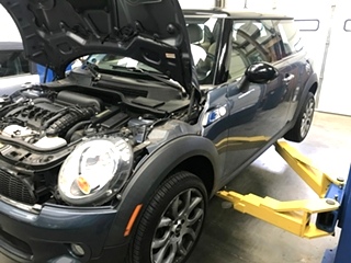 MINI Cooper Water Pump Repair